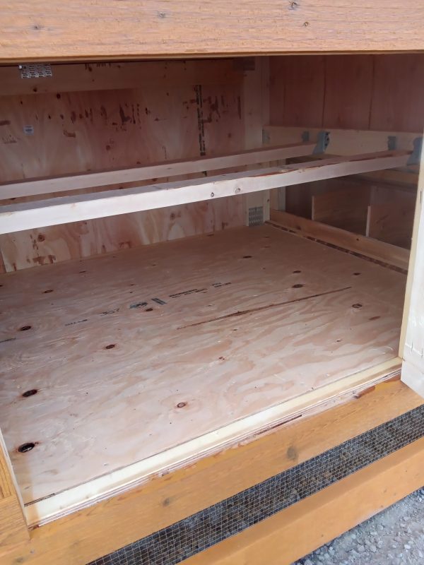 Chicken House - 2662 - Image 5