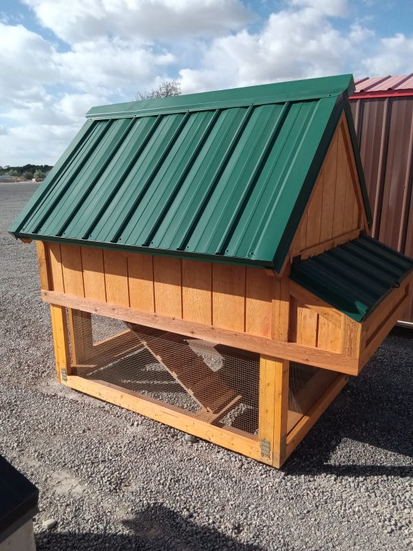 Chicken Coop - 2668