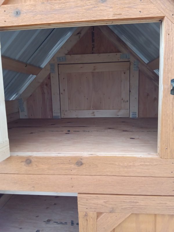 Chicken House - 2561